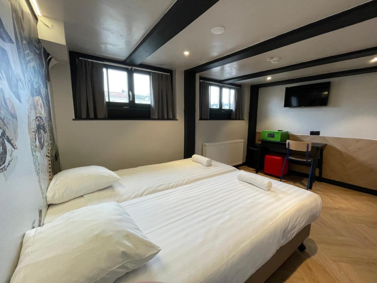 Heart Of Amsterdam Hostel ภายนอก รูปภาพ