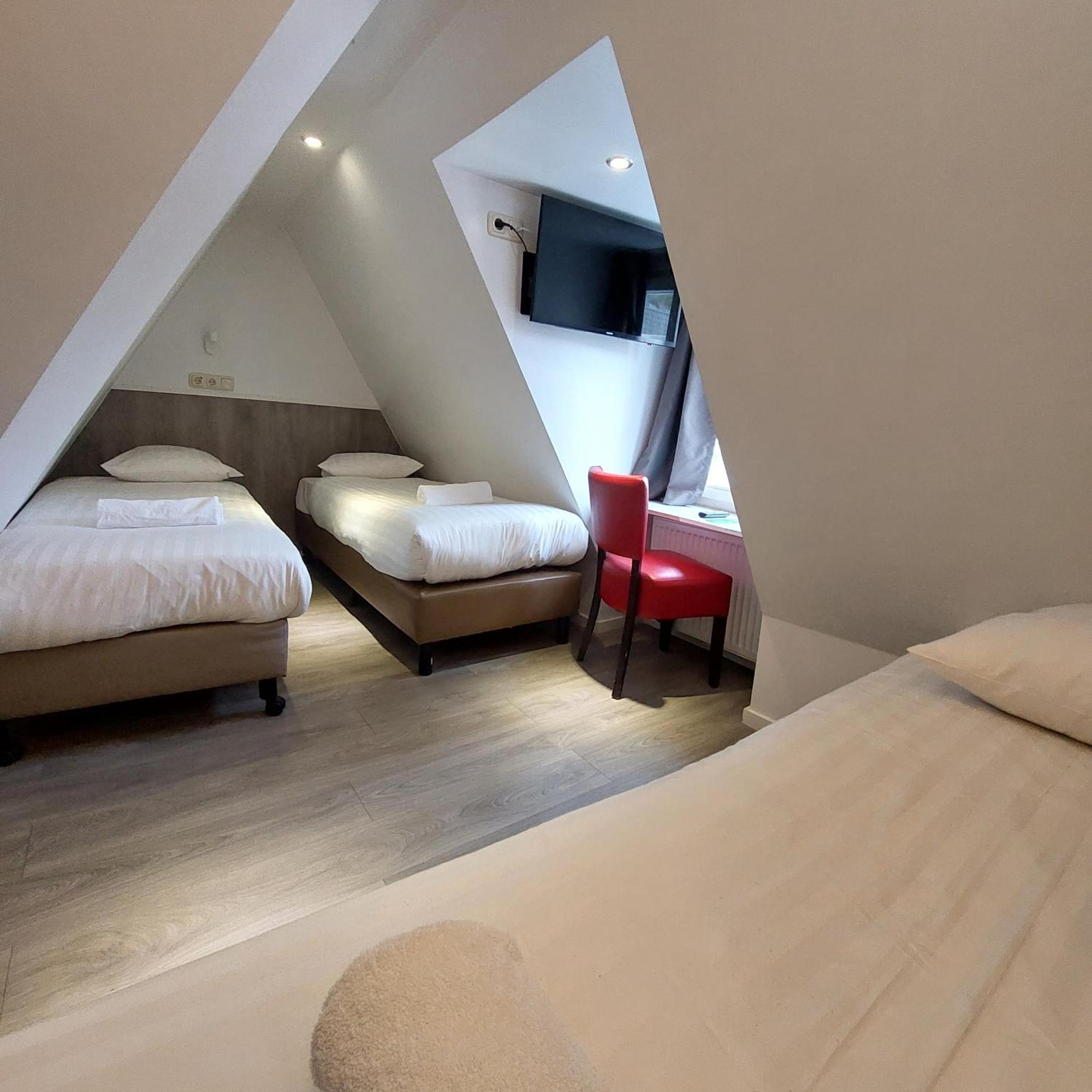 Heart Of Amsterdam Hostel ภายนอก รูปภาพ